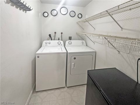 Tiny photo for 9640 Cove Drive #A-36, North Royalton, OH 44133 (MLS # 5190074)