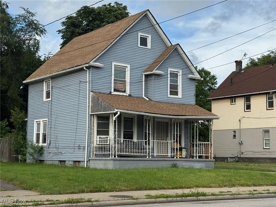 Cleveland Investors here's a great opportunity in an up and coming area. 3569 Independence Rd just south of downtown is currently rented for $800/month to month, offering some immediate cash flow. With values rising, there is an opportunity to increase revenue with some updates and improvements to the property. With HUD FMR in the $1400-$1500 range, HUGE UPSIDE! Call your favorite agent today for details. Seller financing opportunity for a higher price. EMAIL for details. AGENTS READ REMARKS. ***PRICE IS FIRM***