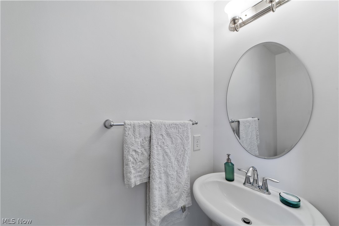 Meadows Lakes Sub - Residential