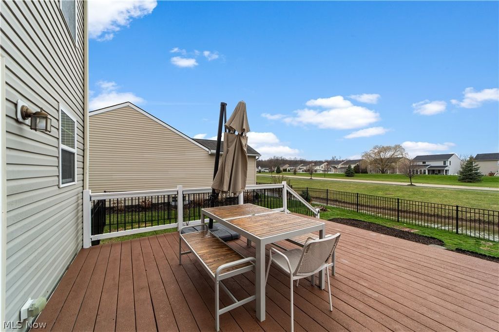 Photo of 6120 Greenview Trail, North Ridgeville, OH 44039 (MLS # 5195922)