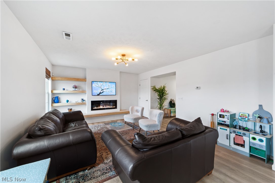 Meadows Lakes Sub - Residential