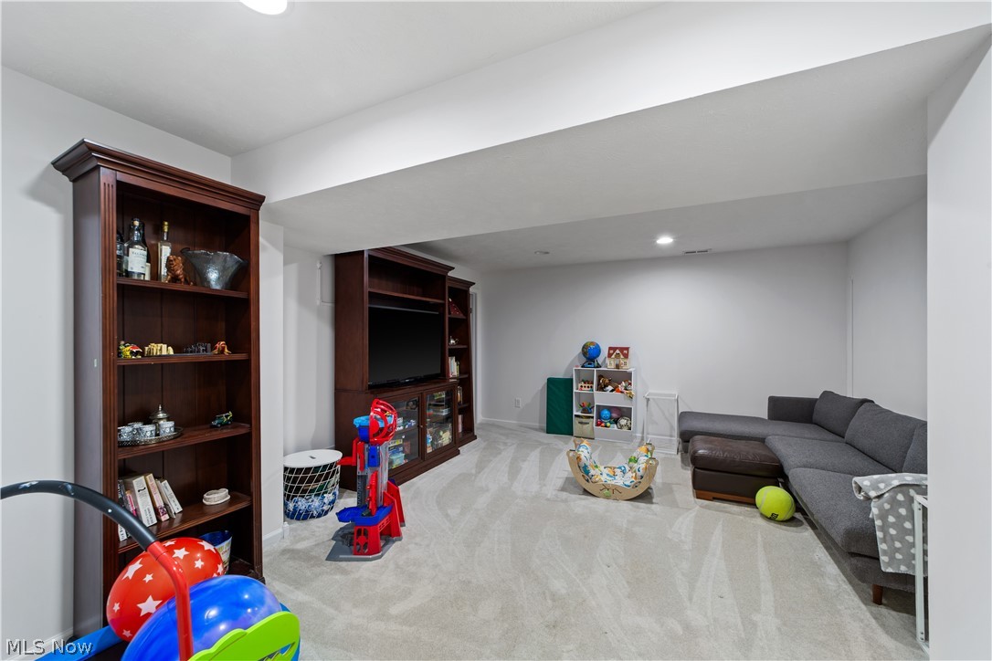 Meadows Lakes Sub - Residential