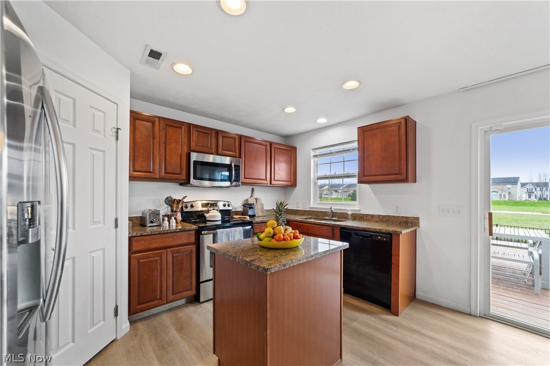 Meadows Lakes Sub - Residential