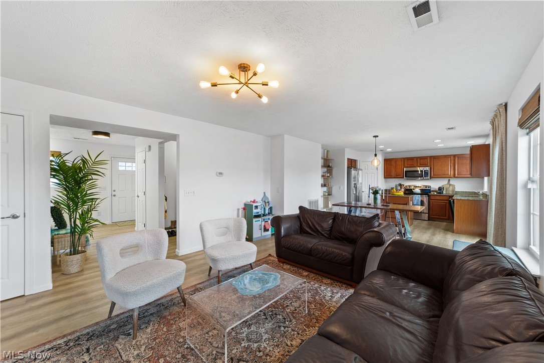 Meadows Lakes Sub - Residential