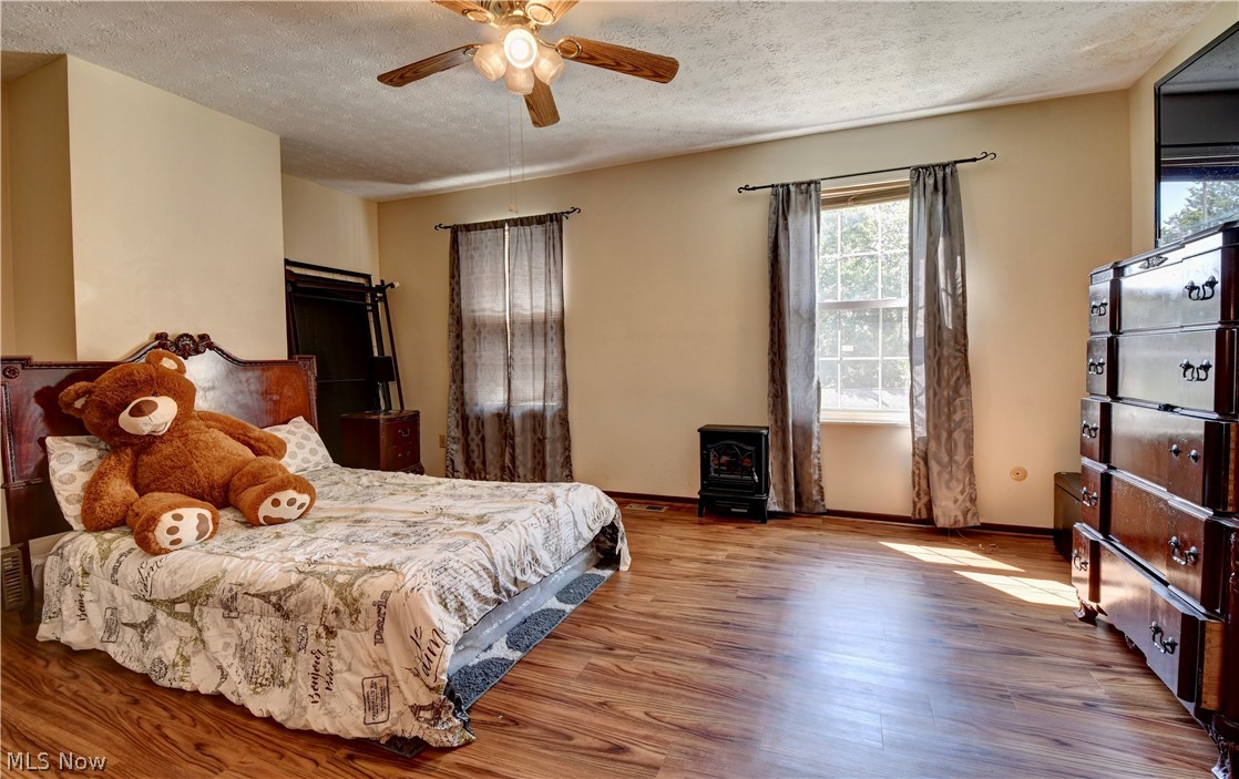 Hampton Ridge Condo - Residential