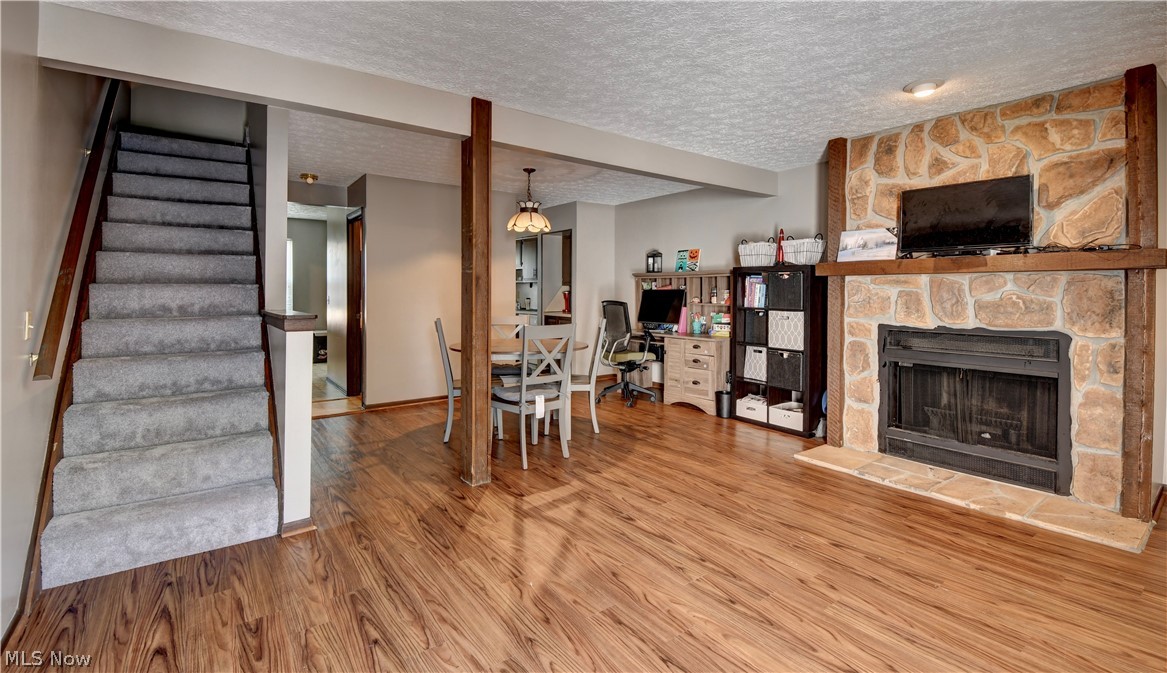 Hampton Ridge Condo - Residential