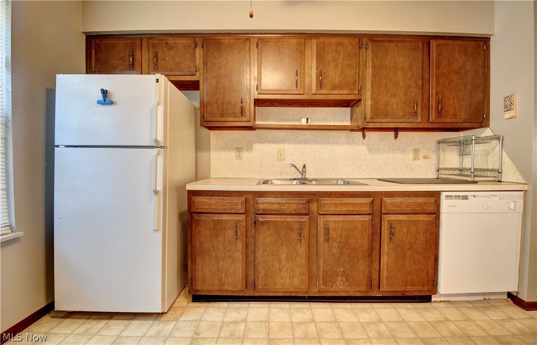 Hampton Ridge Condo - Residential