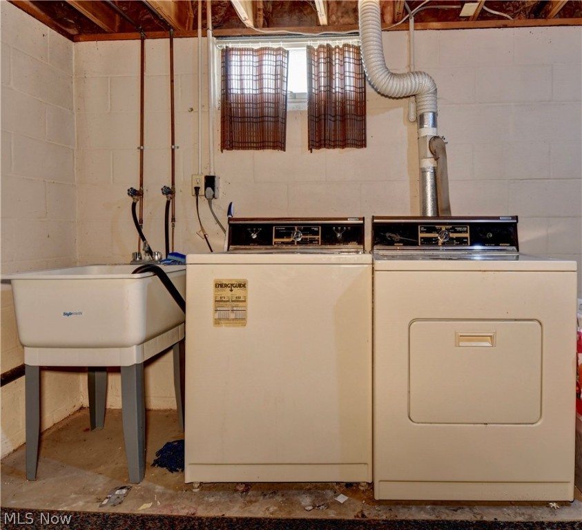 Hampton Ridge Condo - Residential