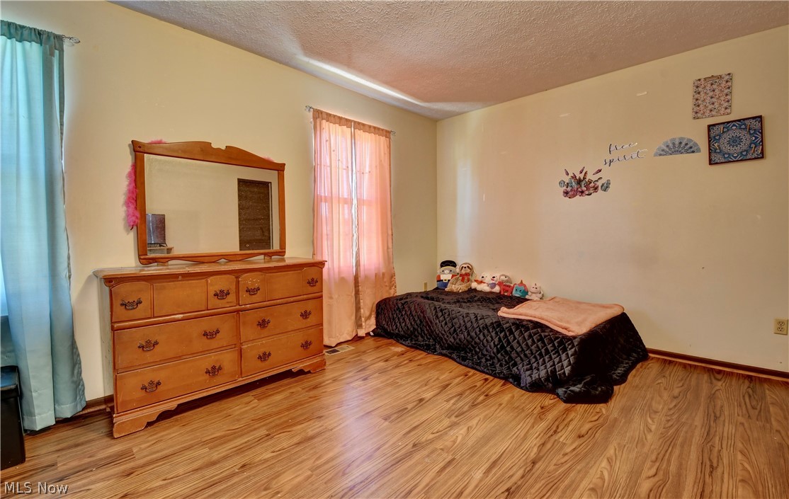 Hampton Ridge Condo - Residential