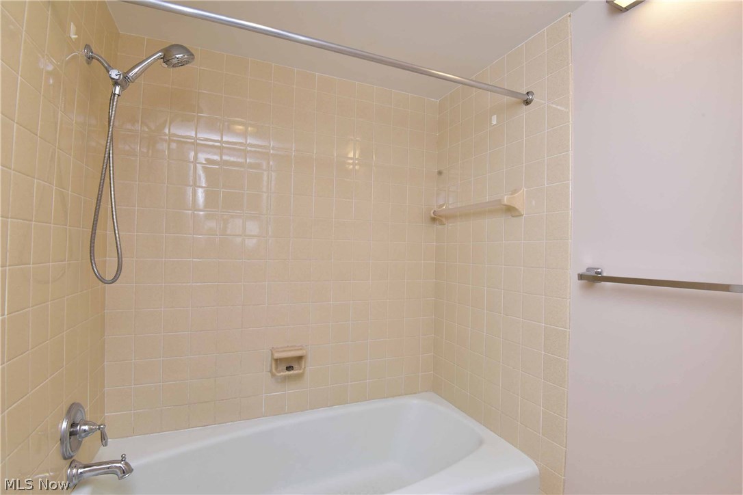 Meridian Condo - Residential Lease