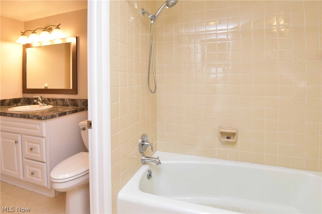 Meridian Condo - Residential Lease