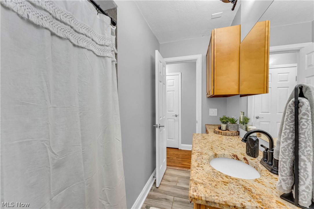 Tuxedo Lake Overlook - Residential