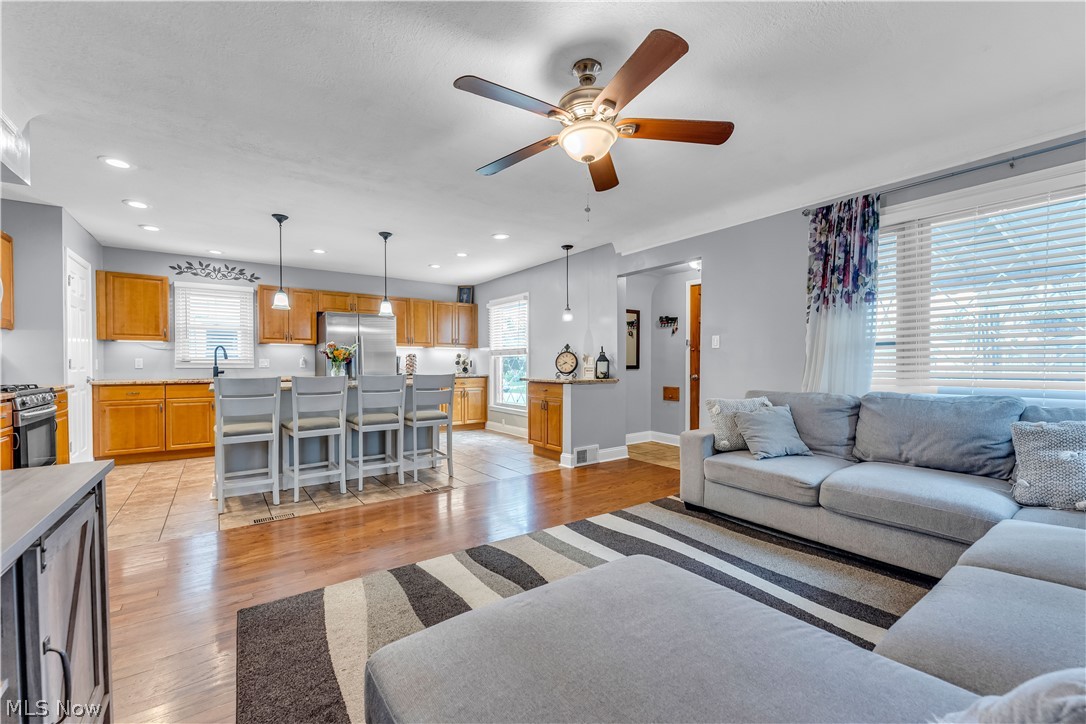 Tuxedo Lake Overlook - Residential