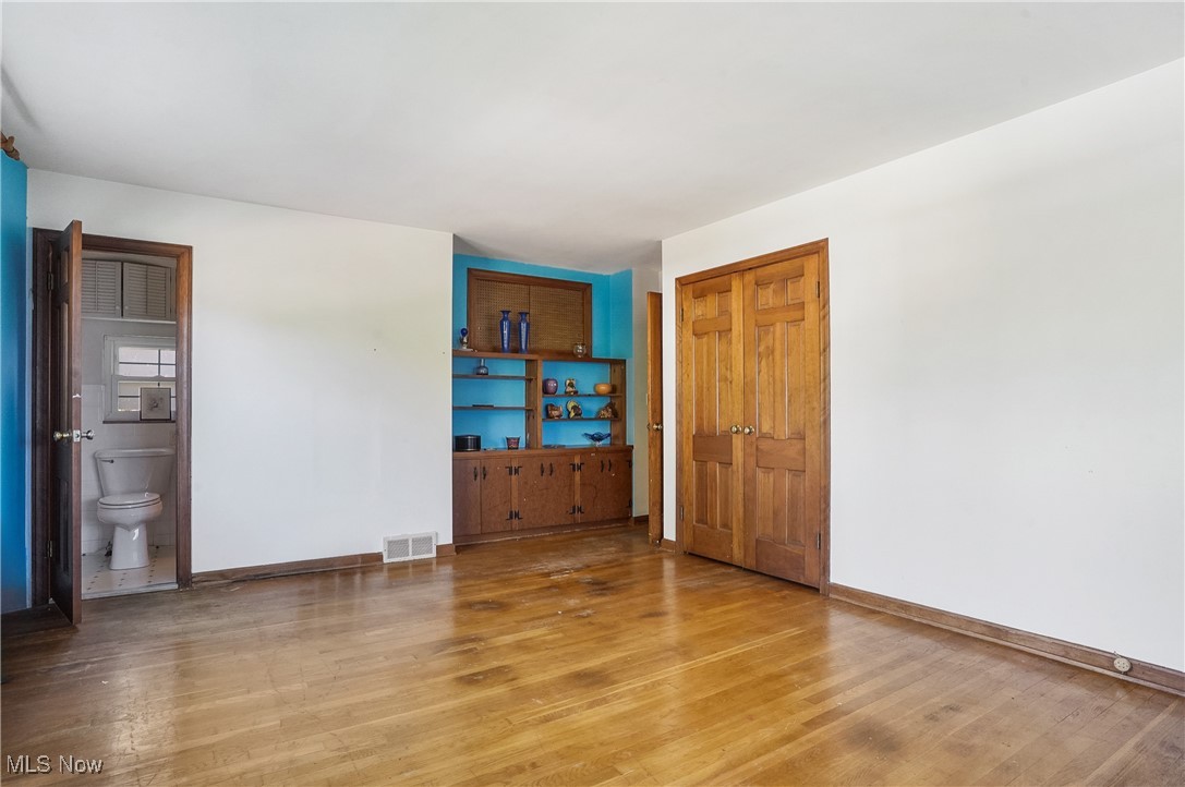 Akron, Ohio 44313, United States, 3 Bedrooms Bedrooms, ,3 BathroomsBathrooms,Residential,Contingent,39635