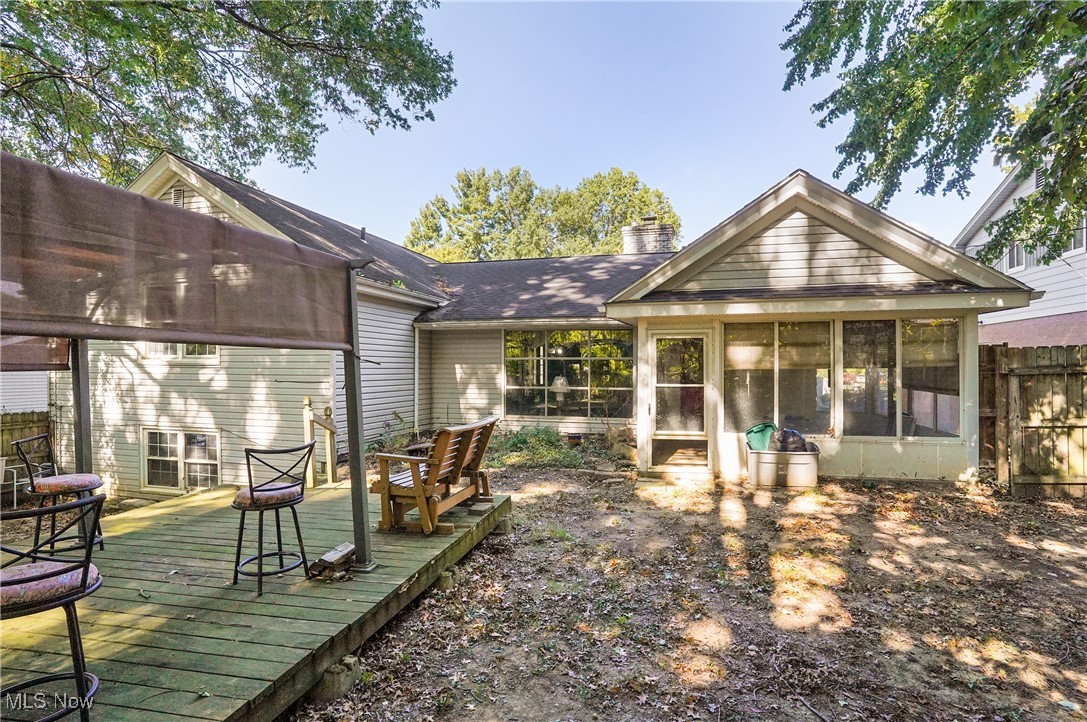 Akron, Ohio 44313, United States, 3 Bedrooms Bedrooms, ,3 BathroomsBathrooms,Residential,Contingent,39635