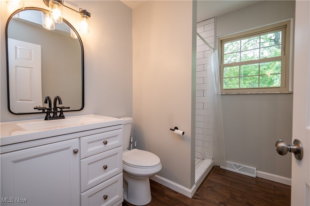 1768 Celeste Circle, Austintown, Ohio image 13