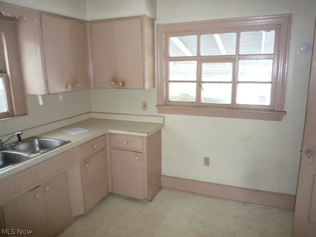 Paramount - Residential