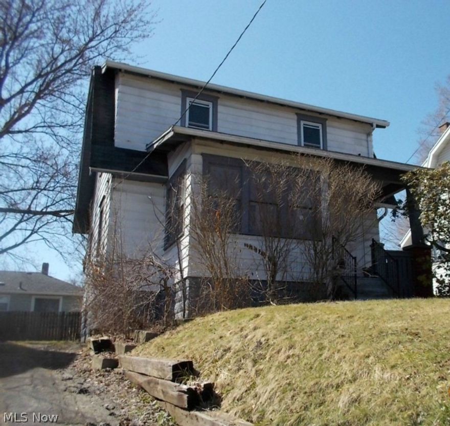 Goodyear Hts Colonial. Great location - Walking distance to Shopping and Goodyear Metropolitan Park. 2 BRs. Some Newer Windows. Covered Back Porch. This is a Fannie Mae HomePath Property.