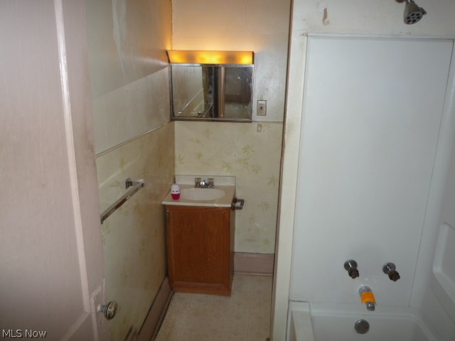 Paramount - Residential