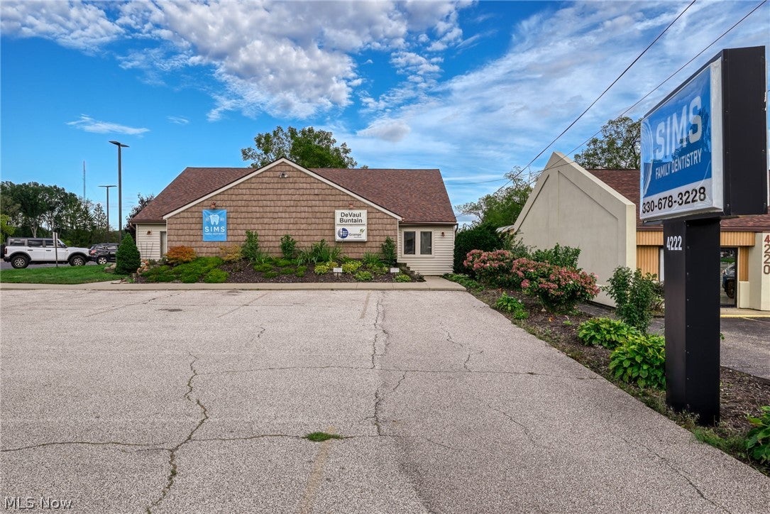 4222 State Route 43 B