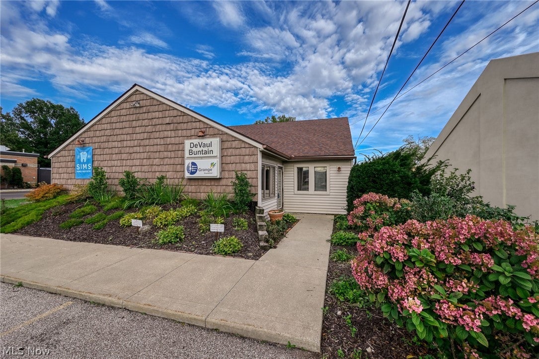 4222 State Route 43 B