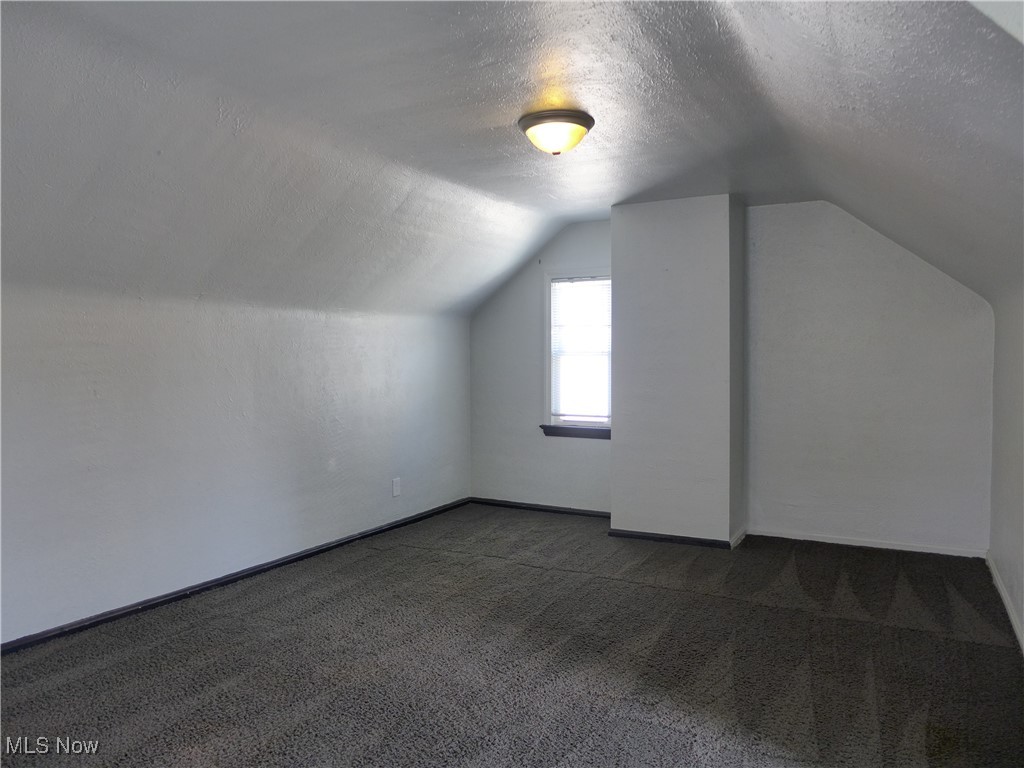 2906 Parklane Drive, Parma, Ohio image 16