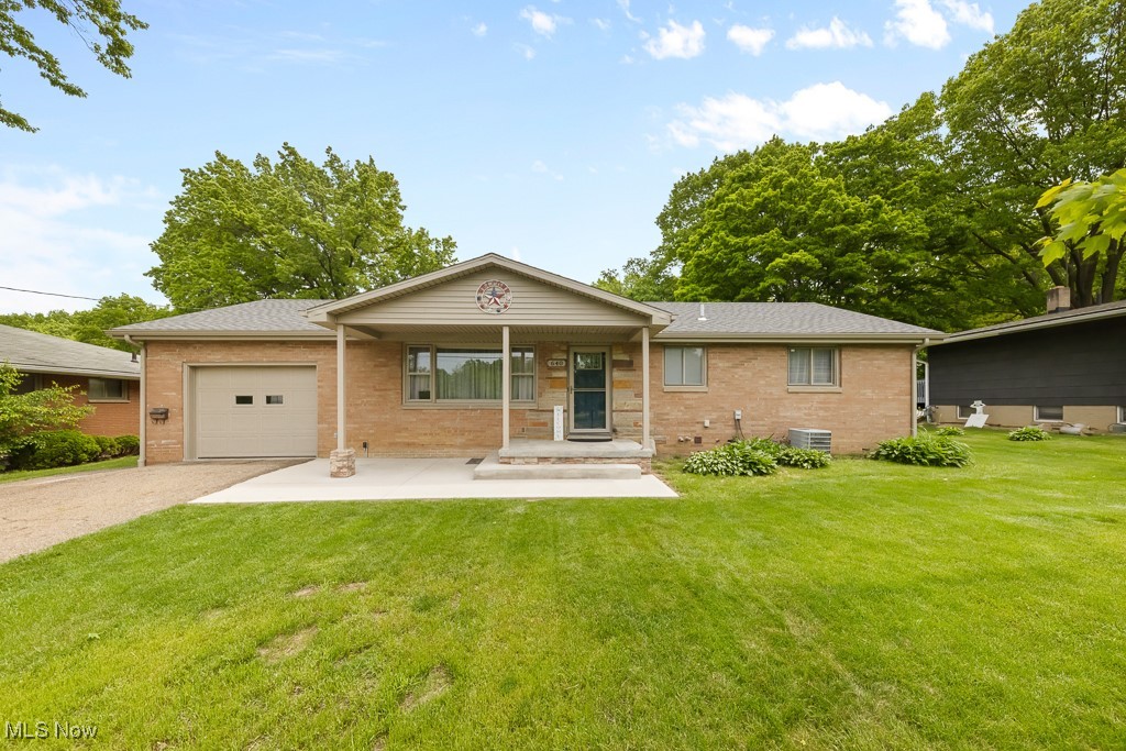640 Fernwood Boulevard, Alliance, Ohio image 1