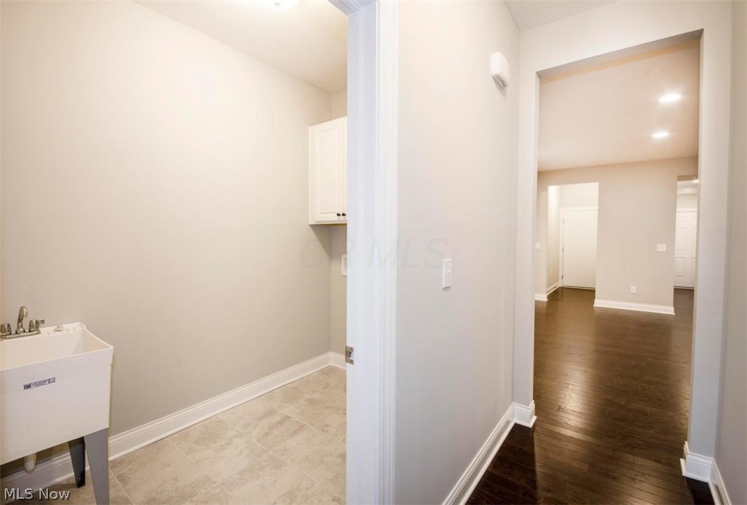 The Retreat at Lake Forest - Residential