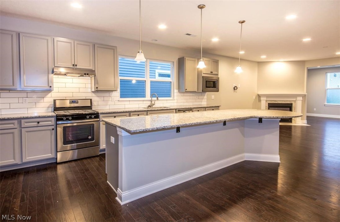 The Retreat at Lake Forest - Residential