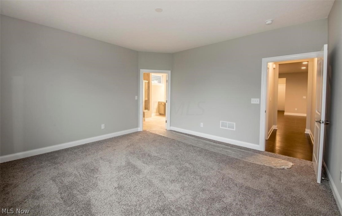 The Retreat at Lake Forest - Residential