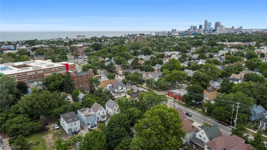 Photo of 6515 Fir Avenue, Cleveland, OH 44102 (MLS # 5219341)