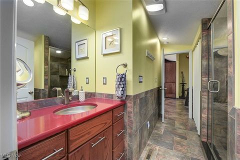 Tiny photo for 13005 W Lake Road, Vermilion, OH 44089 (MLS # 5179129)