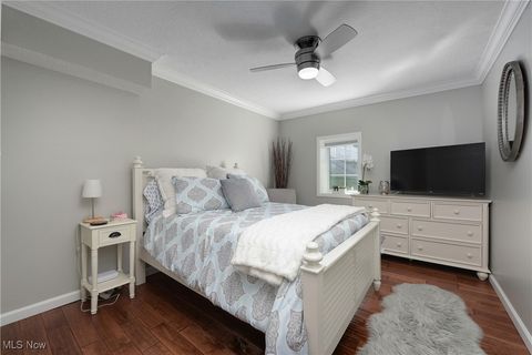 Tiny photo for 13005 W Lake Road, Vermilion, OH 44089 (MLS # 5179129)