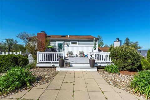 Tiny photo for 13005 W Lake Road, Vermilion, OH 44089 (MLS # 5179129)