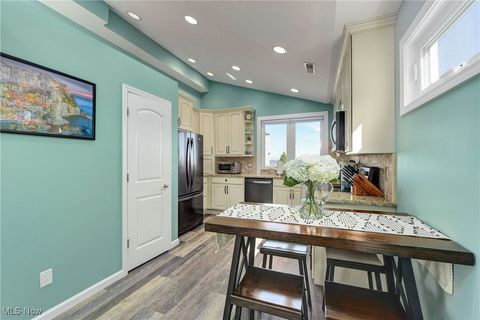 Tiny photo for 13005 W Lake Road, Vermilion, OH 44089 (MLS # 5179129)