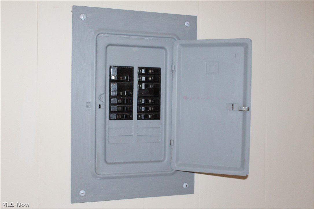 Ann Wards 02 Add/Girard - Residential