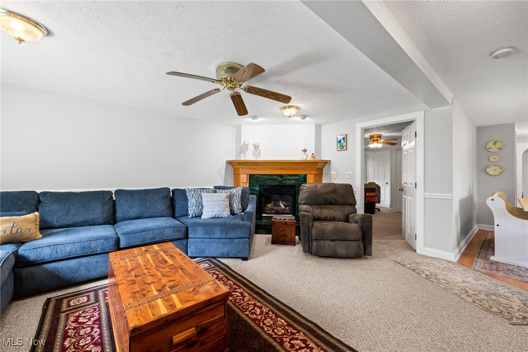 Medina, Ohio 44256, United States, 3 Bedrooms Bedrooms, ,2 BathroomsBathrooms,Residential,Pending,182781