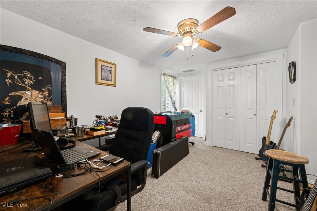 Medina, Ohio 44256, United States, 3 Bedrooms Bedrooms, ,2 BathroomsBathrooms,Residential,Pending,182781