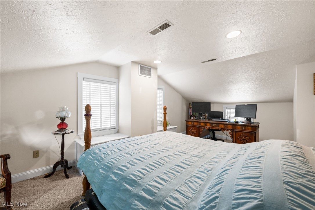 Medina, Ohio 44256, United States, 3 Bedrooms Bedrooms, ,2 BathroomsBathrooms,Residential,Pending,182781