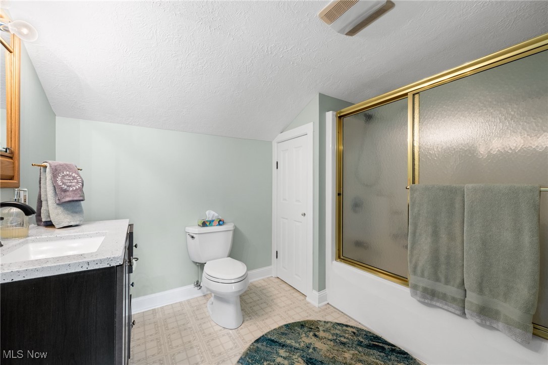 Medina, Ohio 44256, United States, 3 Bedrooms Bedrooms, ,2 BathroomsBathrooms,Residential,Pending,182781