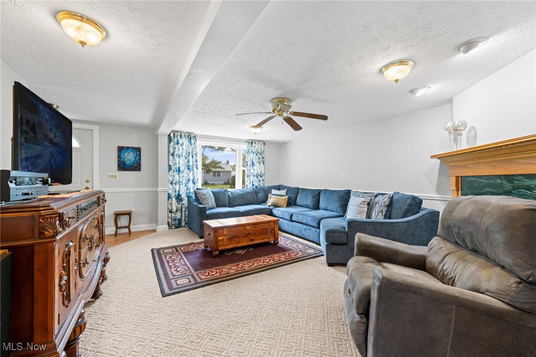 Medina, Ohio 44256, United States, 3 Bedrooms Bedrooms, ,2 BathroomsBathrooms,Residential,Pending,182781