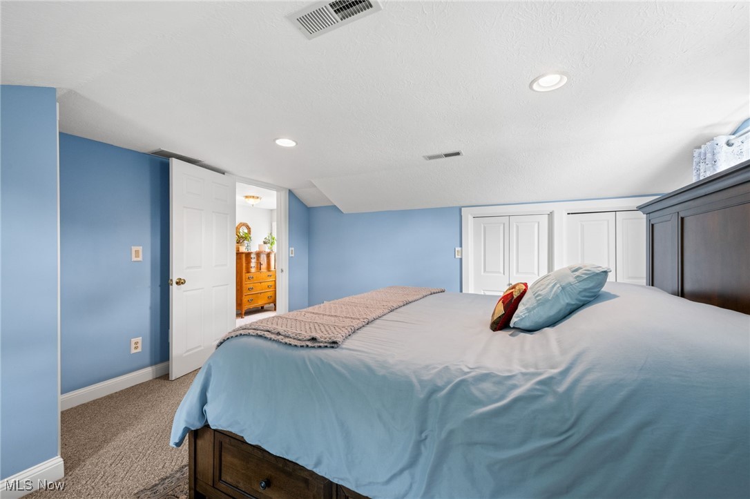 Medina, Ohio 44256, United States, 3 Bedrooms Bedrooms, ,2 BathroomsBathrooms,Residential,Pending,182781