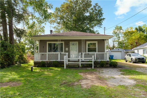 Tiny photo for 3194 S Bender Avenue, Akron, OH 44319 (MLS # 5252218)