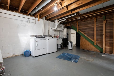 Tiny photo for 3194 S Bender Avenue, Akron, OH 44319 (MLS # 5252218)