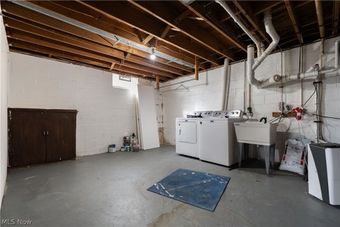 Tiny photo for 3194 S Bender Avenue, Akron, OH 44319 (MLS # 5252218)
