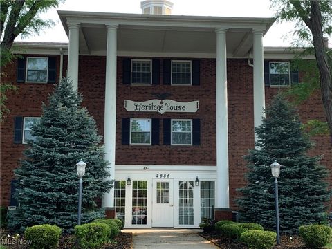 2885 Pease Drive Unit 325, Rocky River, OH 44116 - #: 5071667