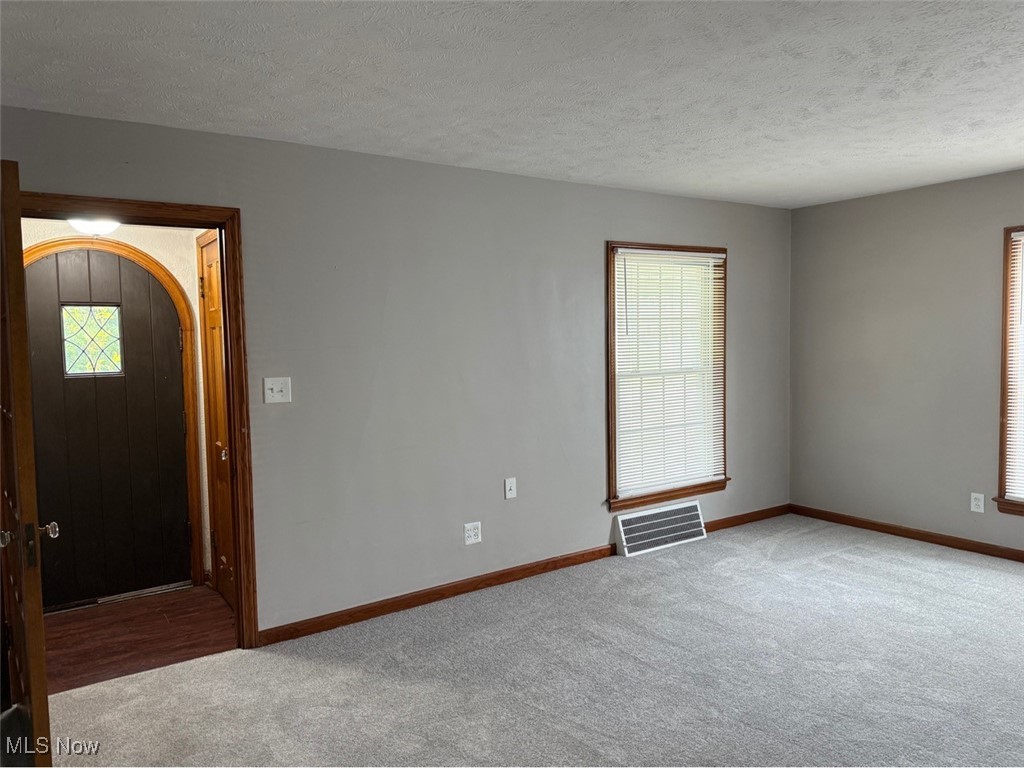 22561 Chardon Road, Euclid, Ohio image 7