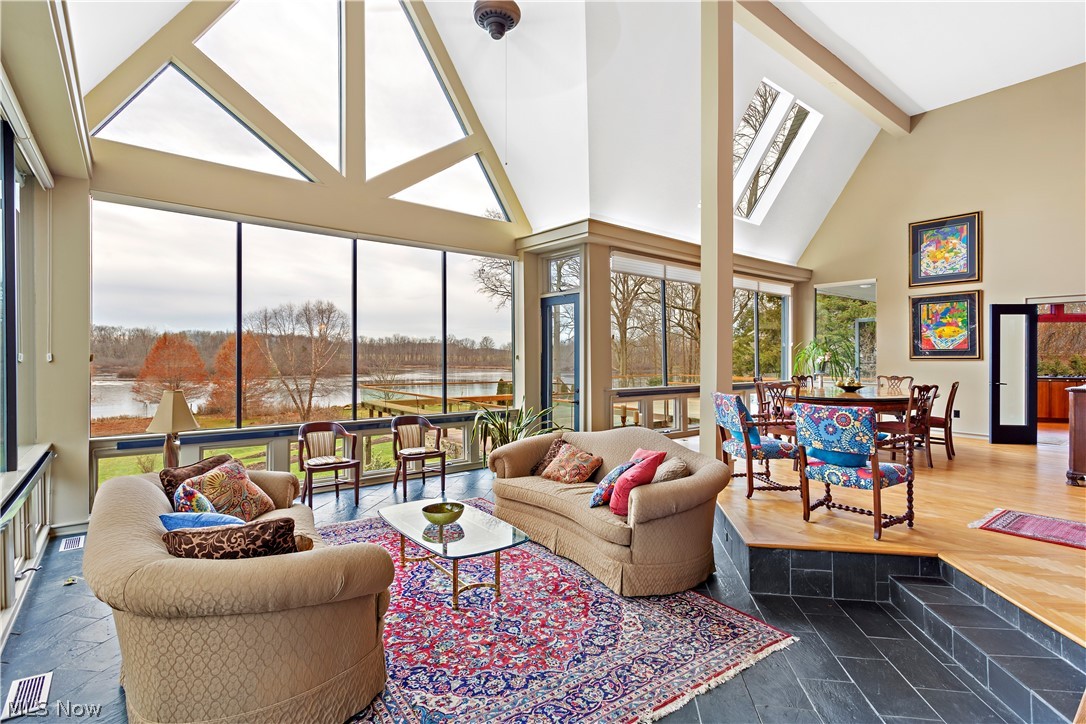 Congress Lake Club - Residential