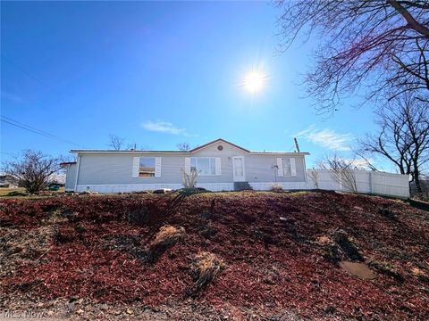 Tiny photo for 14 Hector Avenue, Chester, WV 26034 (MLS # 5189281)