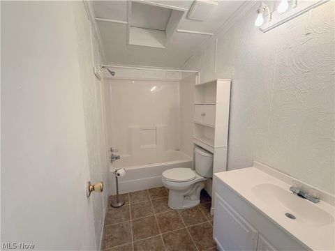 Tiny photo for 14 Hector Avenue, Chester, WV 26034 (MLS # 5189281)